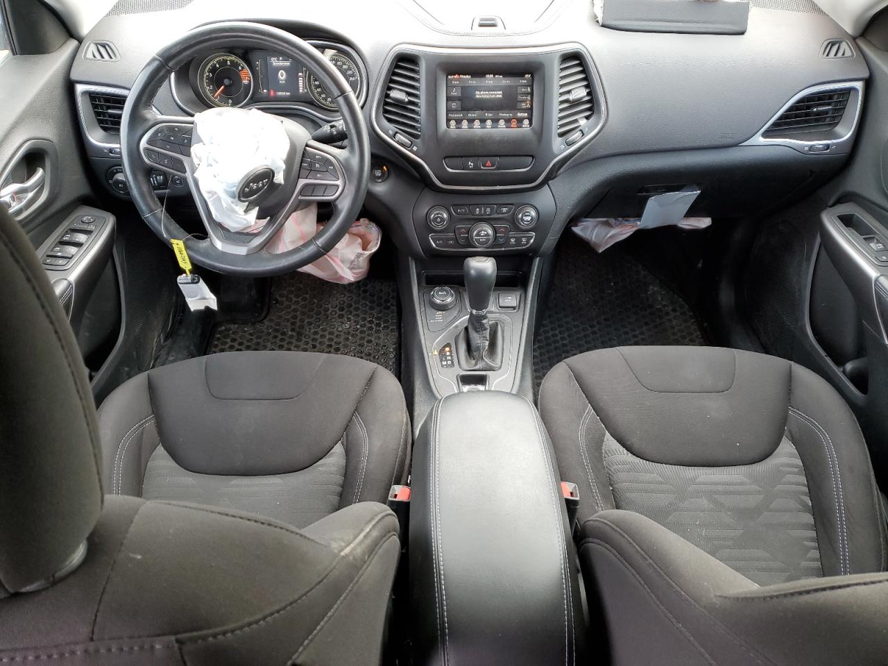 2019 Jeep Grand Cherokee - Image 8