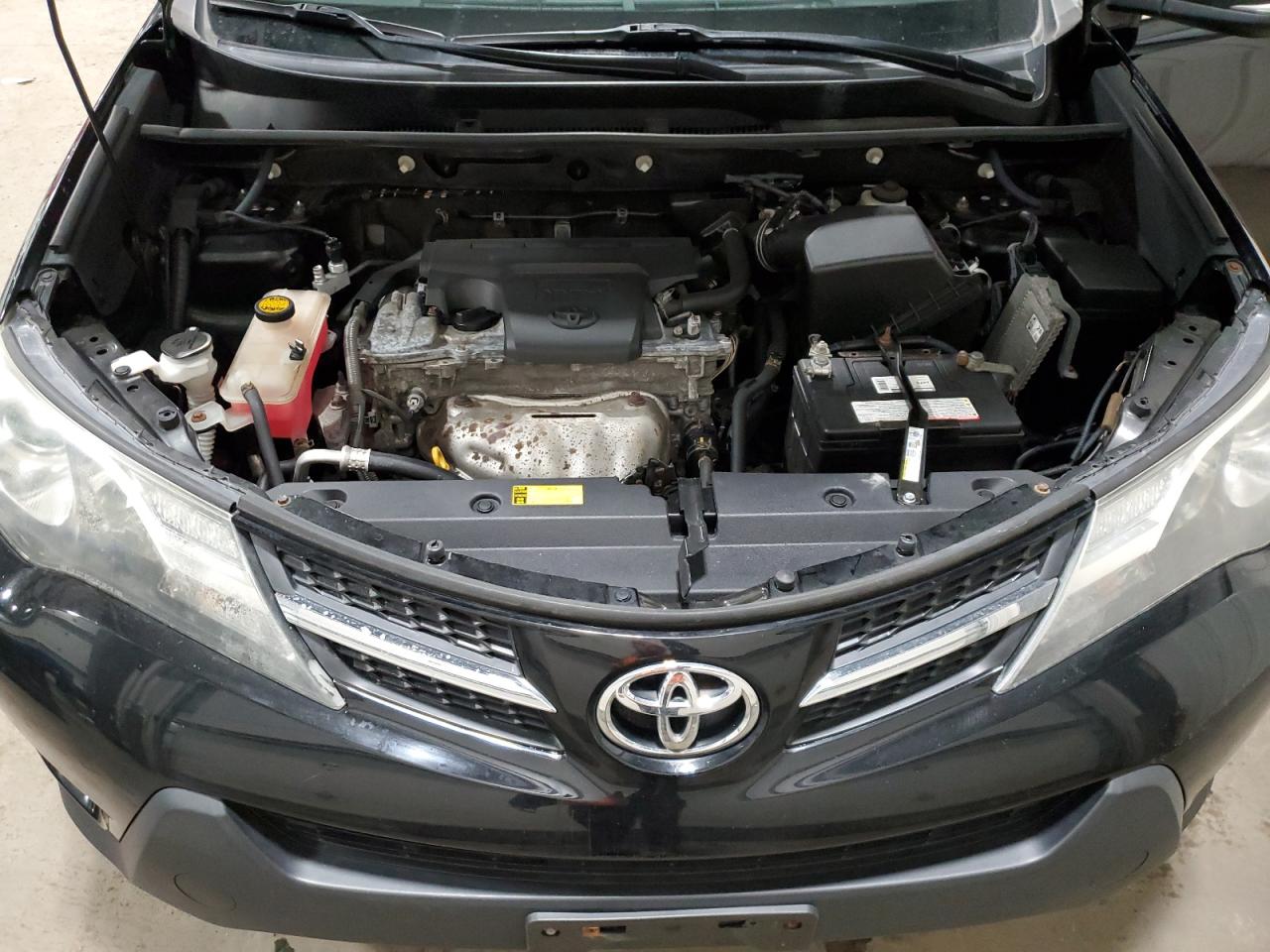 2013 Toyota RAV 4 - Image 12