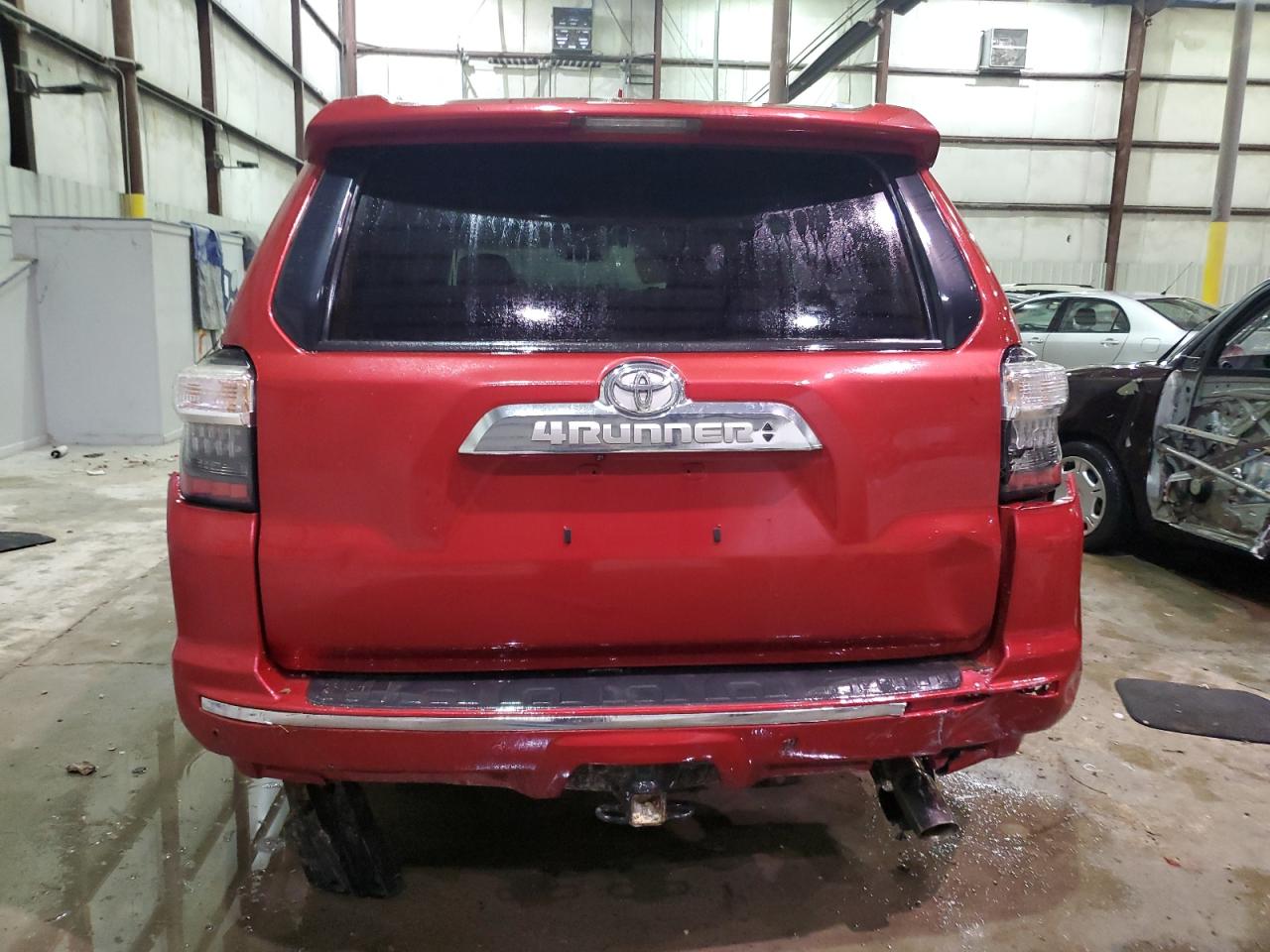 2018 Toyota 4Runner - Image 6