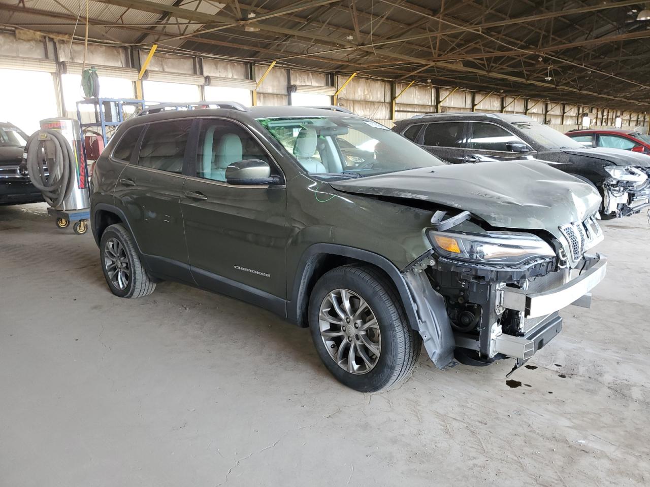 2020 Jeep Grand Cherokee - Image 4