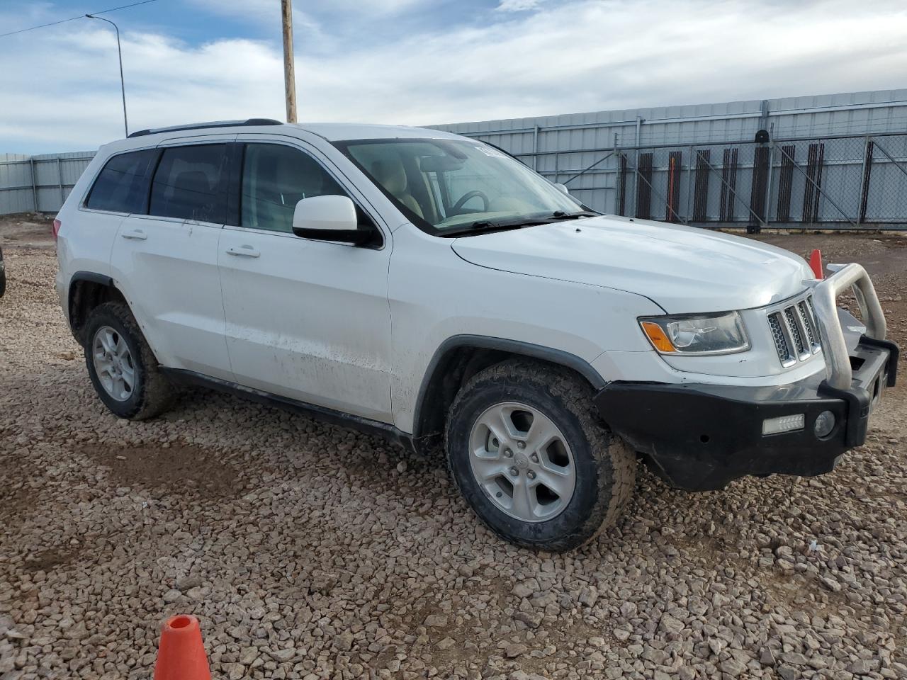 2015 Jeep Grand Cherokee - Image 4