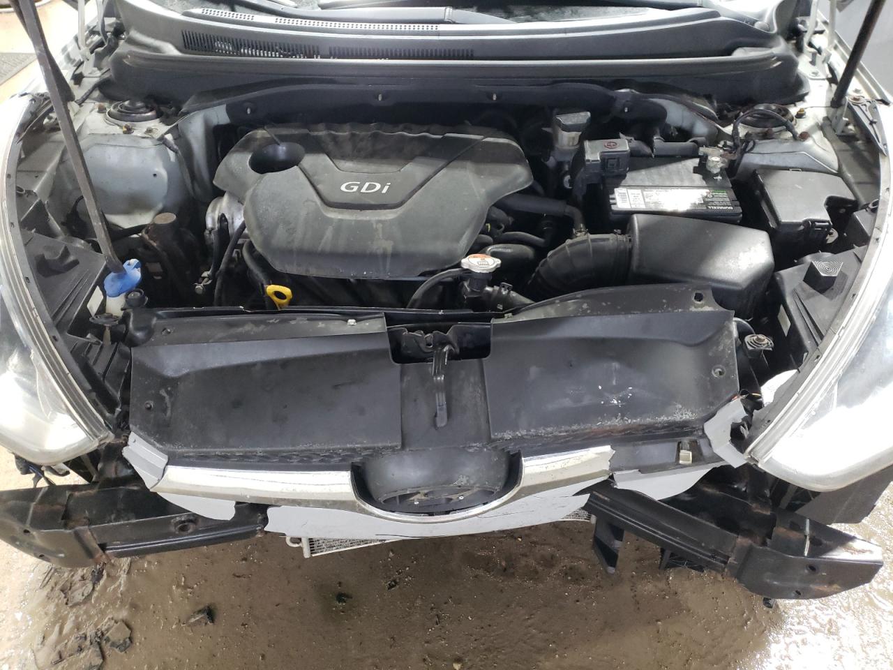 2013 Hyundai Veloster - Image 12