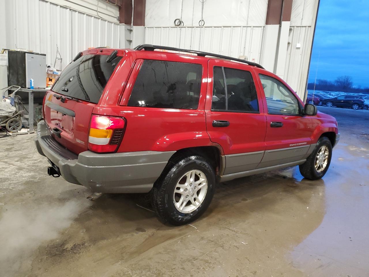 2002 Jeep Grand Cherokee - Image 3
