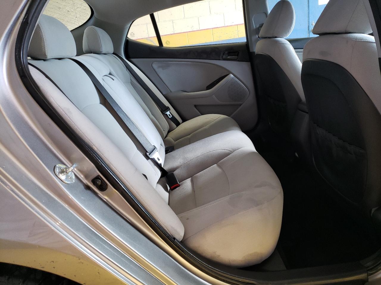 2015 Kia Optima - Image 10
