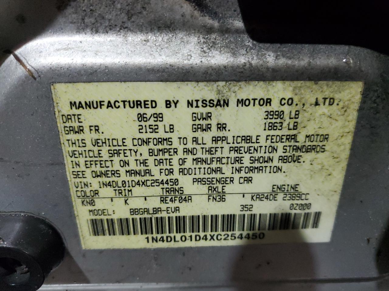 1999 Nissan Altima - Image 12