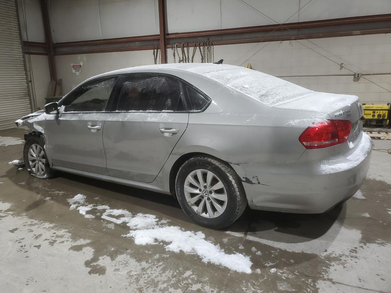 VIN 1VWAT7A39EC067681 2014 VOLKSWAGEN PASSAT no.2