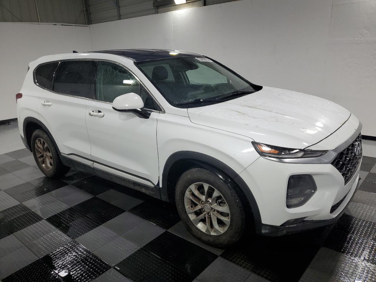 2020 Hyundai Santa Fe - Image 4