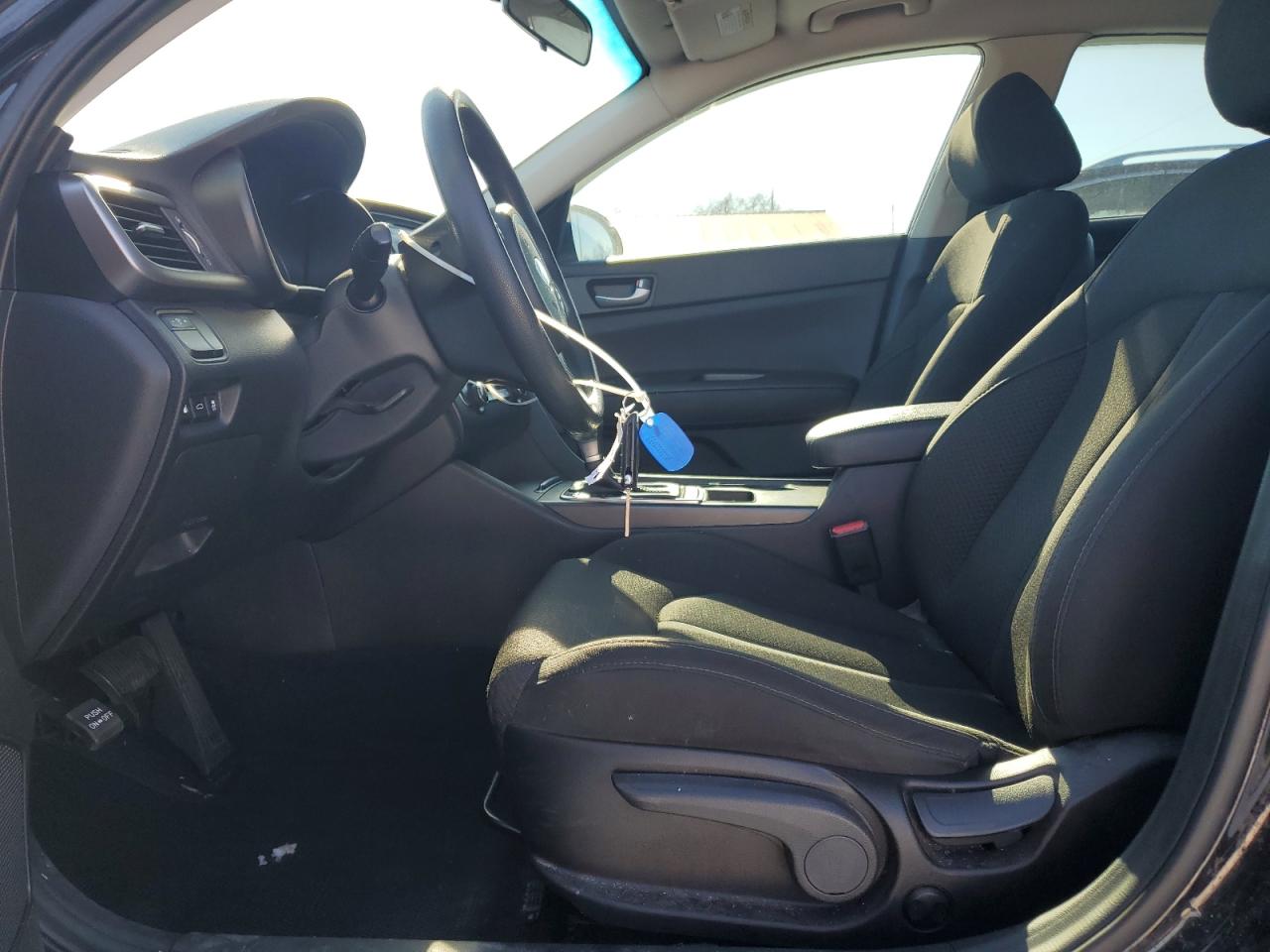 2017 Kia Optima - Image 7