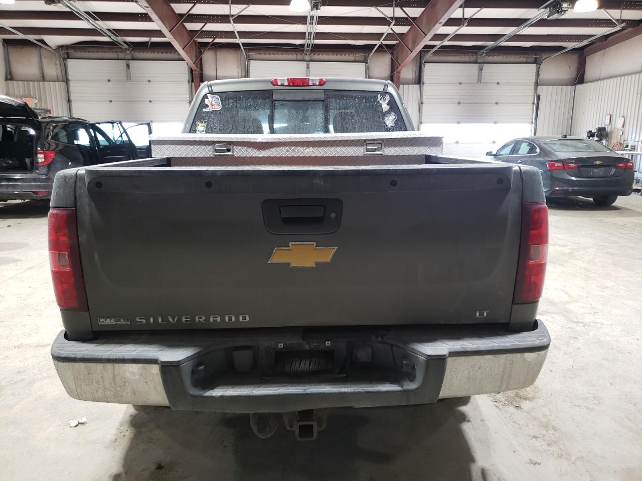 2011 Chevrolet Silverado - Image 6