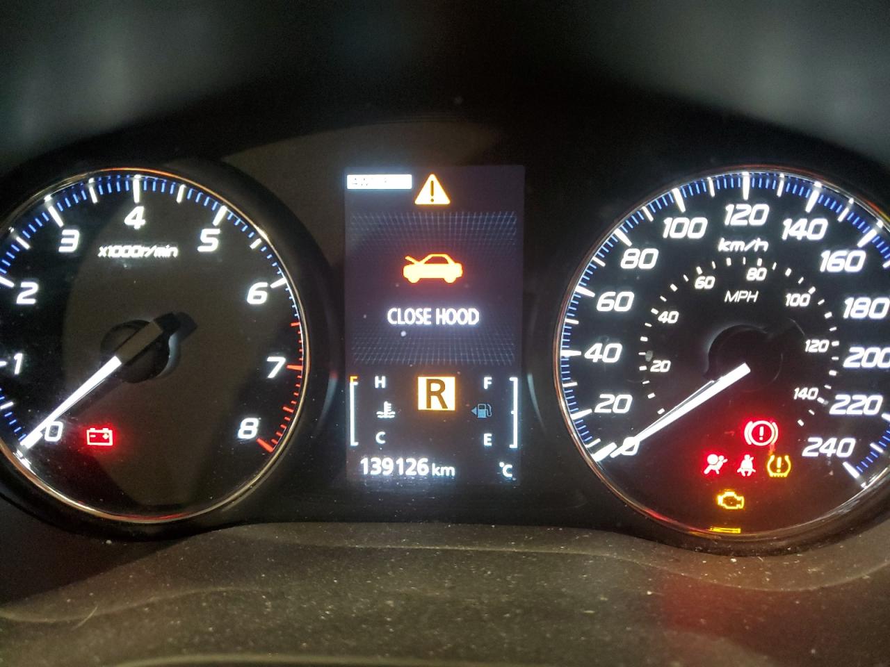 2019 Mitsubishi Outlander - Image 9