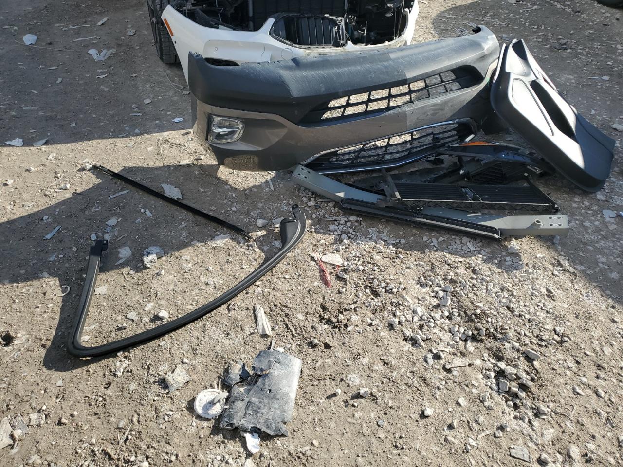 2019 Chevrolet Equinox - Image 13