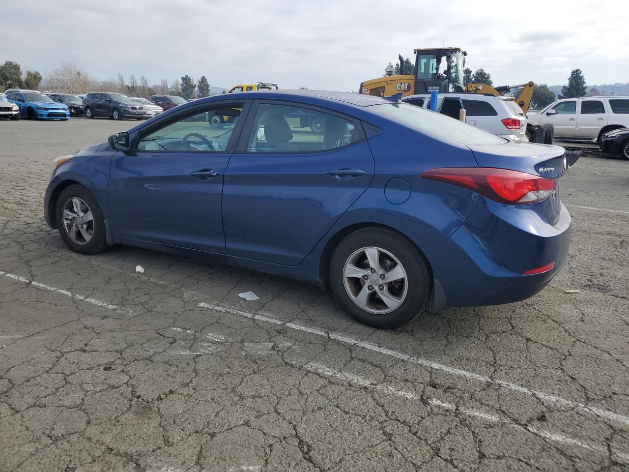 VIN 5NPDH4AE7FH645669 2015 HYUNDAI ELANTRA no.2