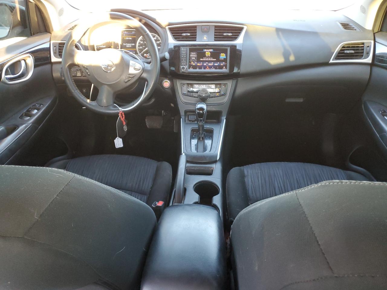 2019 Nissan Sentra - Image 8