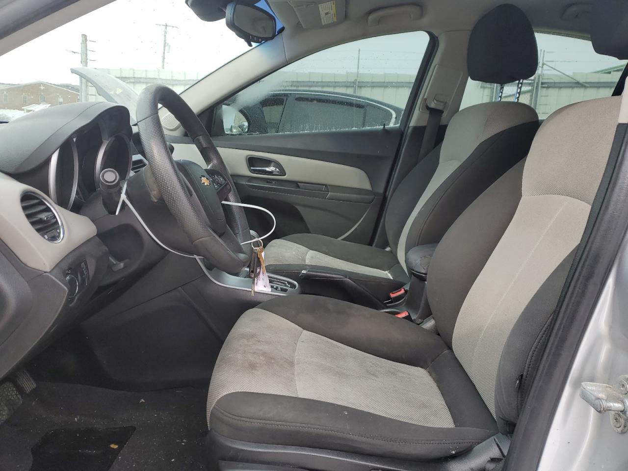 2011 Chevrolet Cruze - Image 7