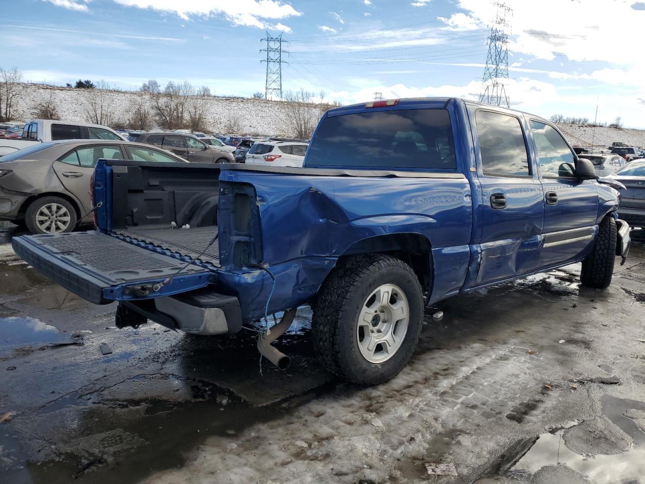 2004 Chevrolet Silverado - Image 3