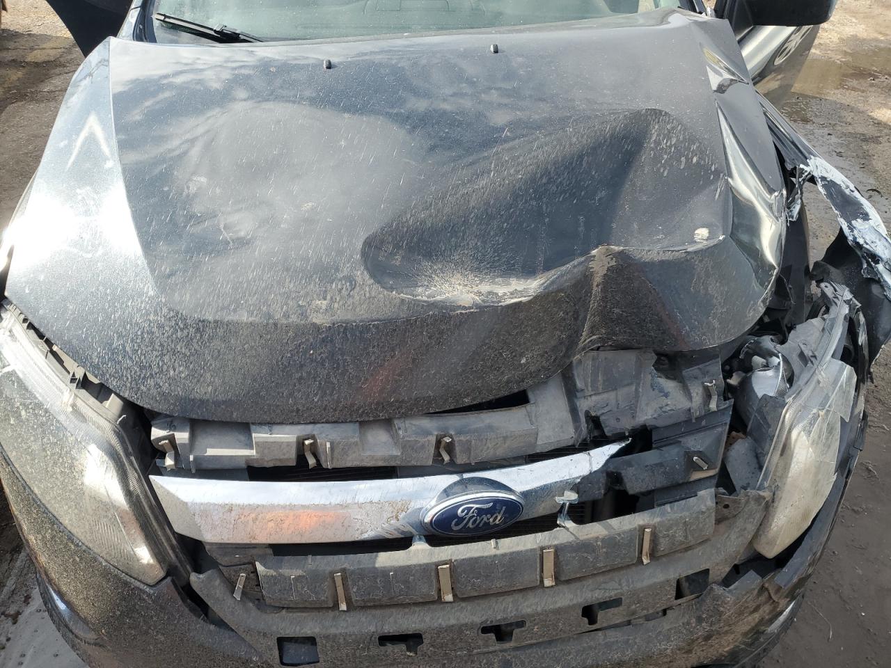 2012 Ford Fusion - Image 12