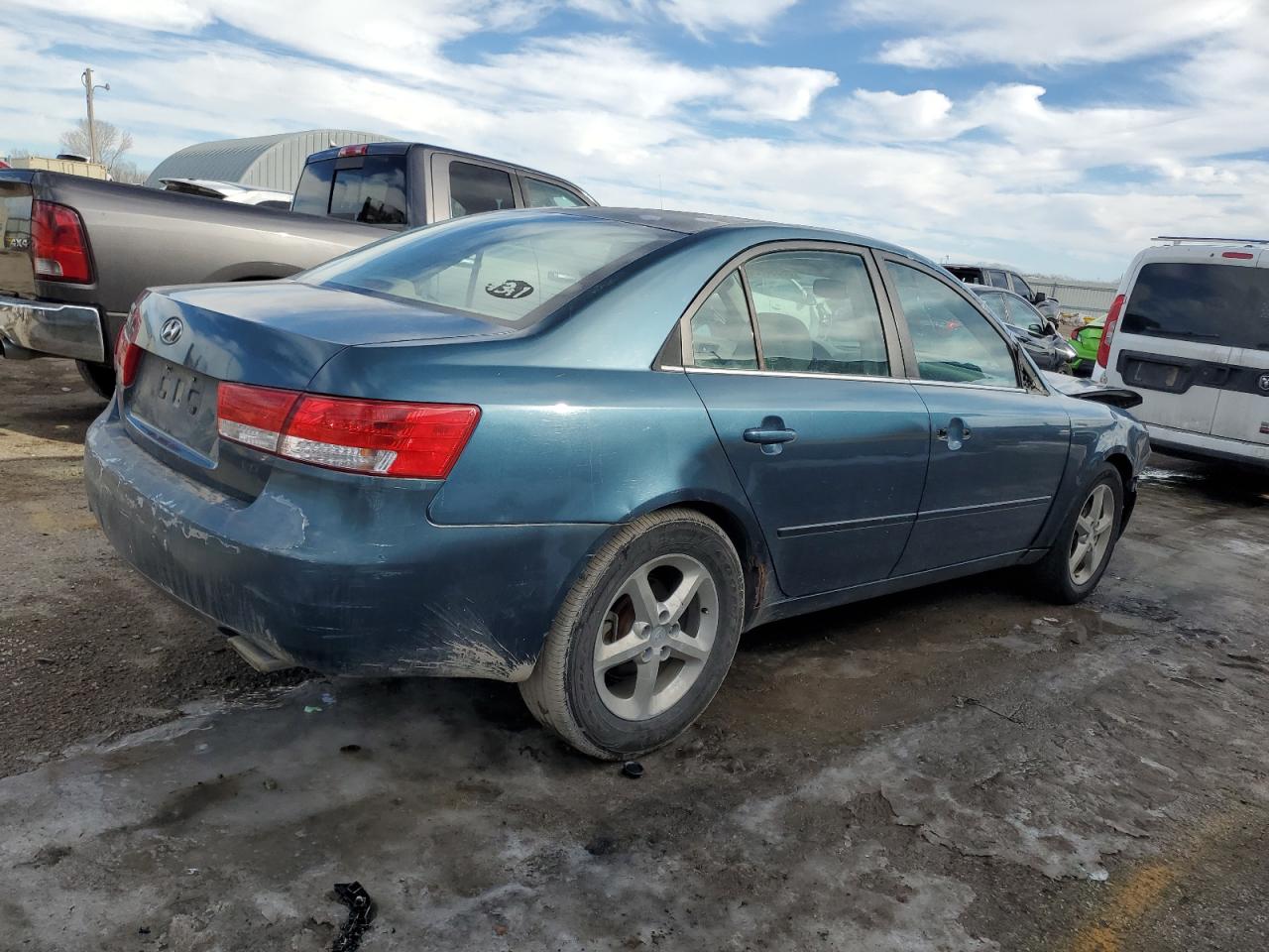 2006 Hyundai Sonata - Image 3