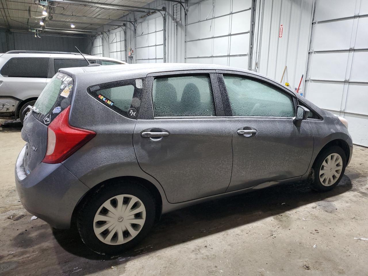 VIN 3N1CE2CP3GL365632 2016 NISSAN VERSA no.3