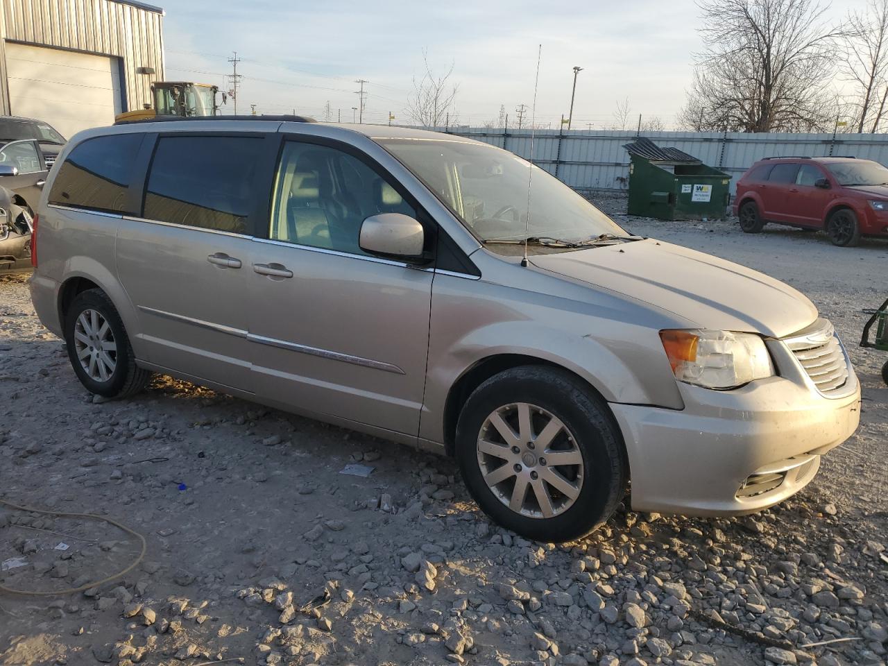 2015 Chrysler Town & Country - Image 4
