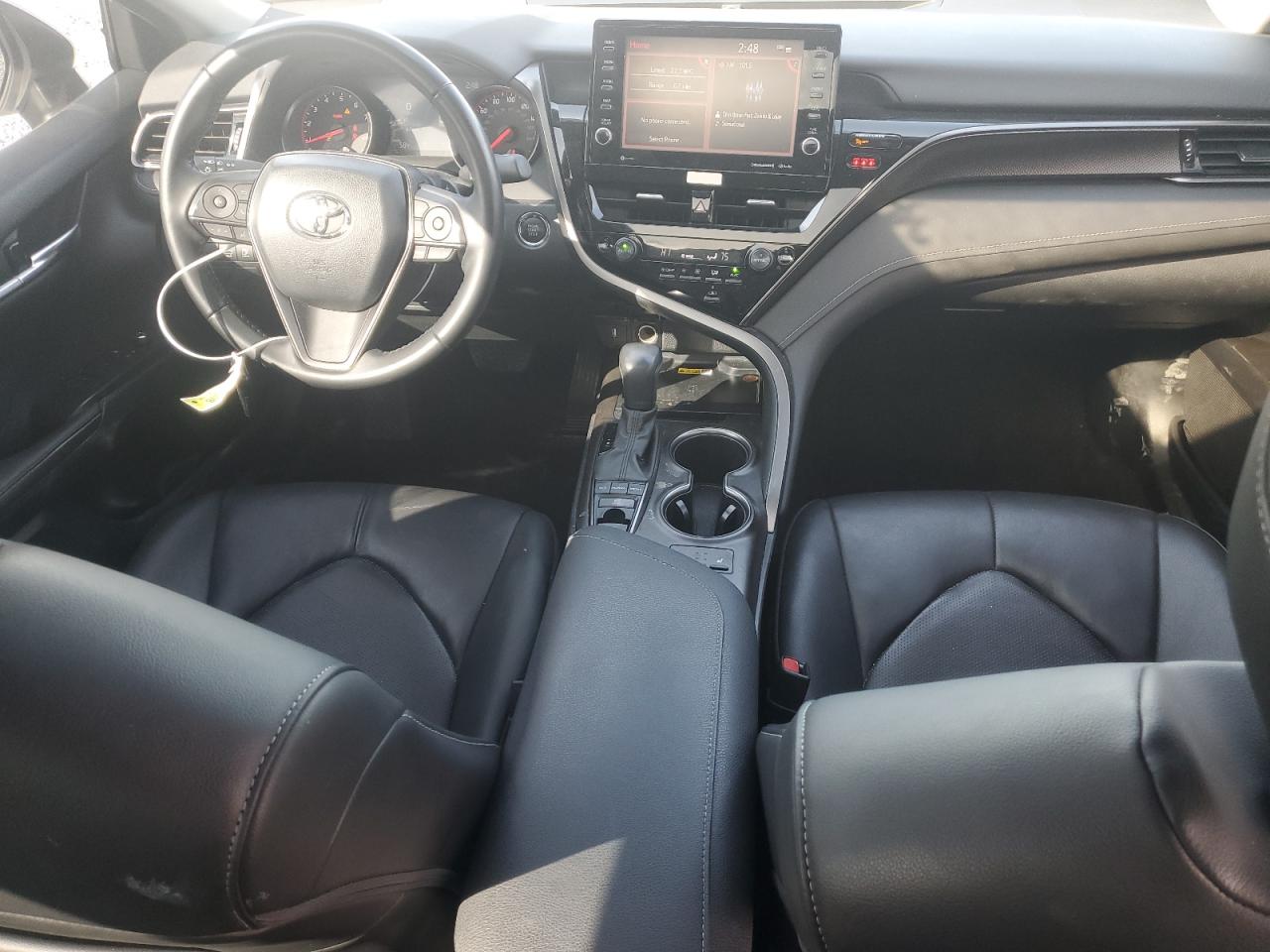 2022 Toyota Camry - Image 8