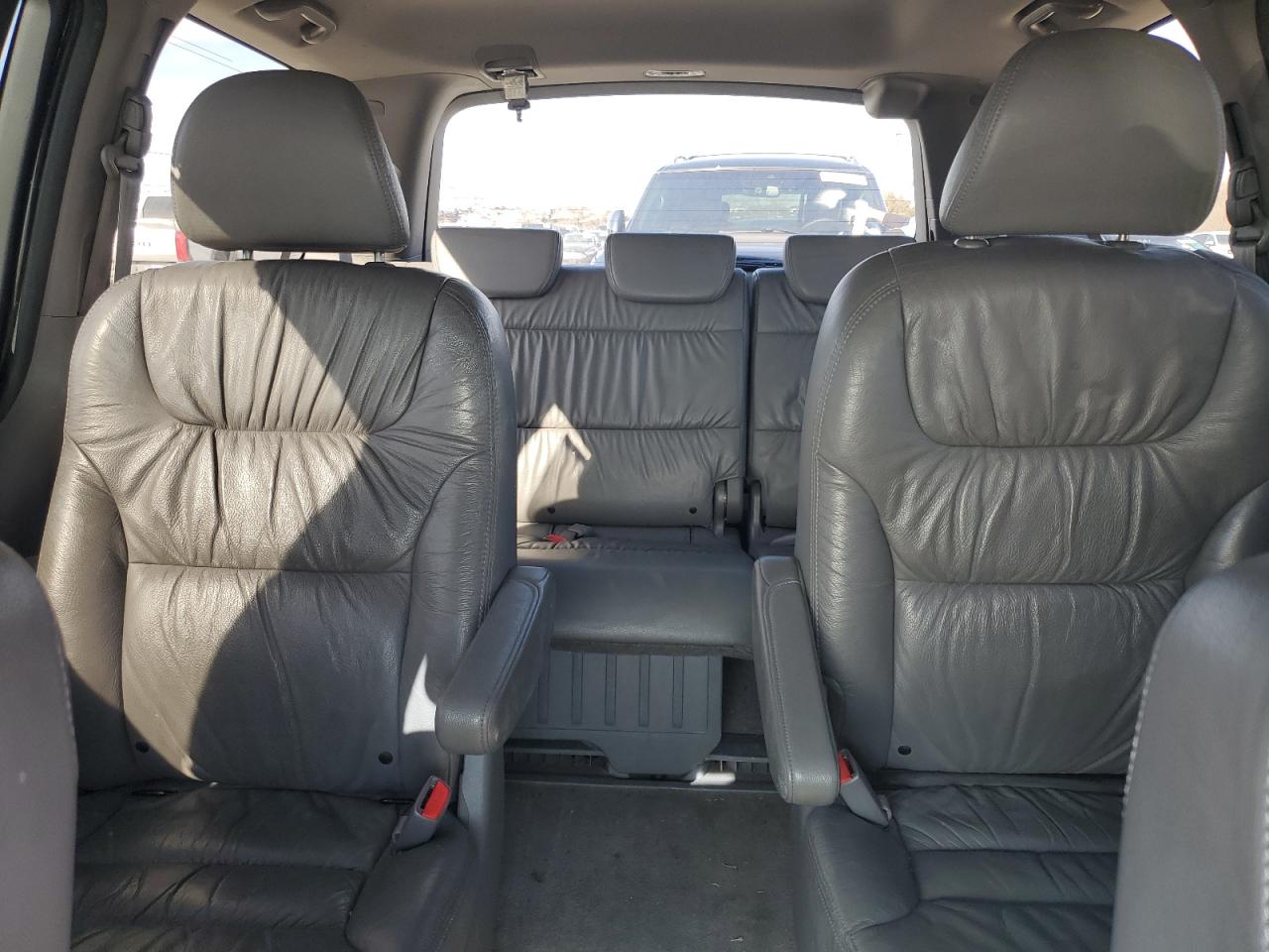 2009 Honda Odyssey - Image 10