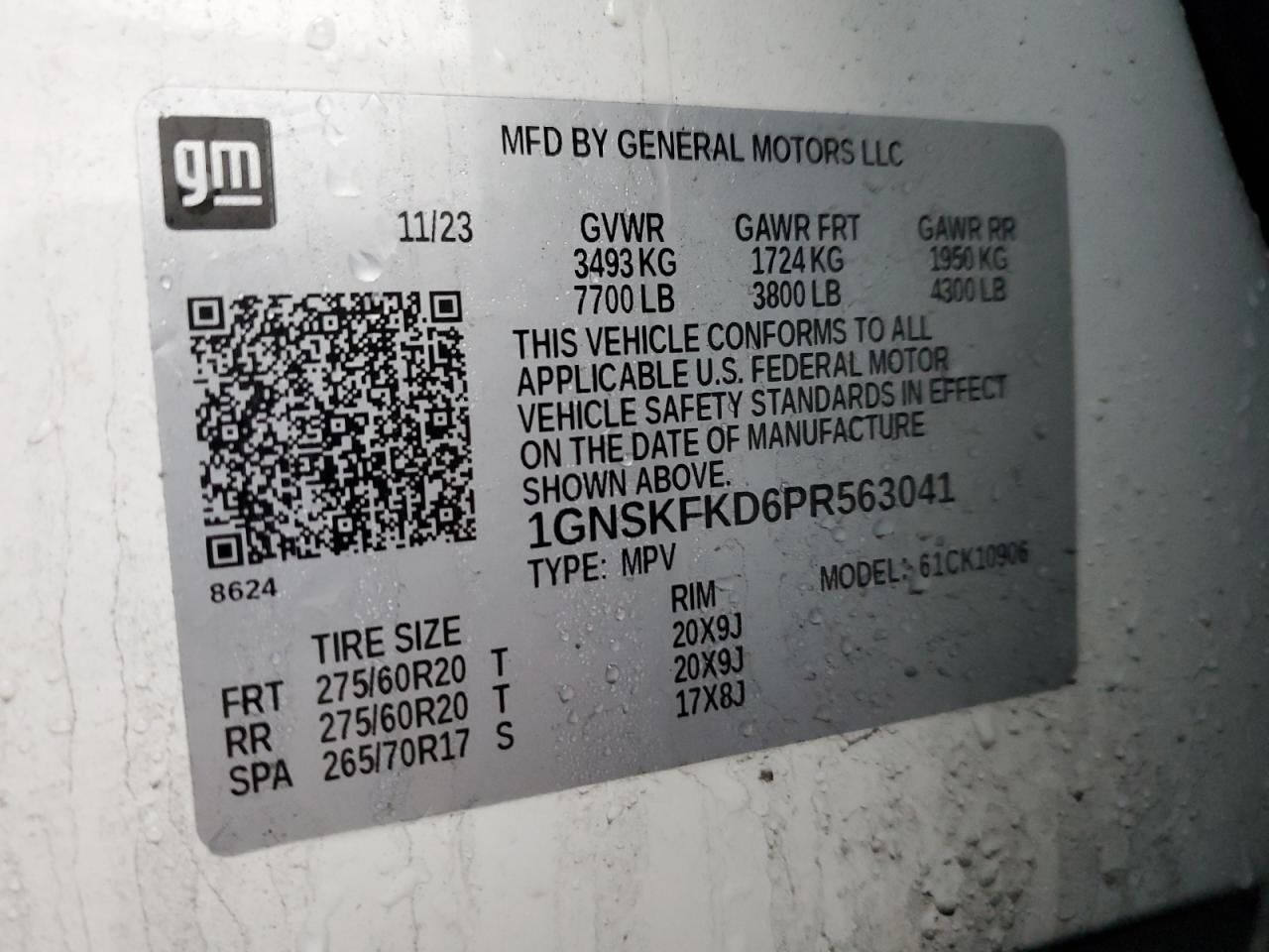 2023 Chevrolet Suburban - Image 15