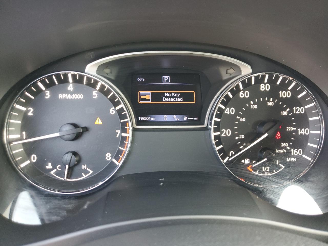 2017 Nissan Altima - Image 9