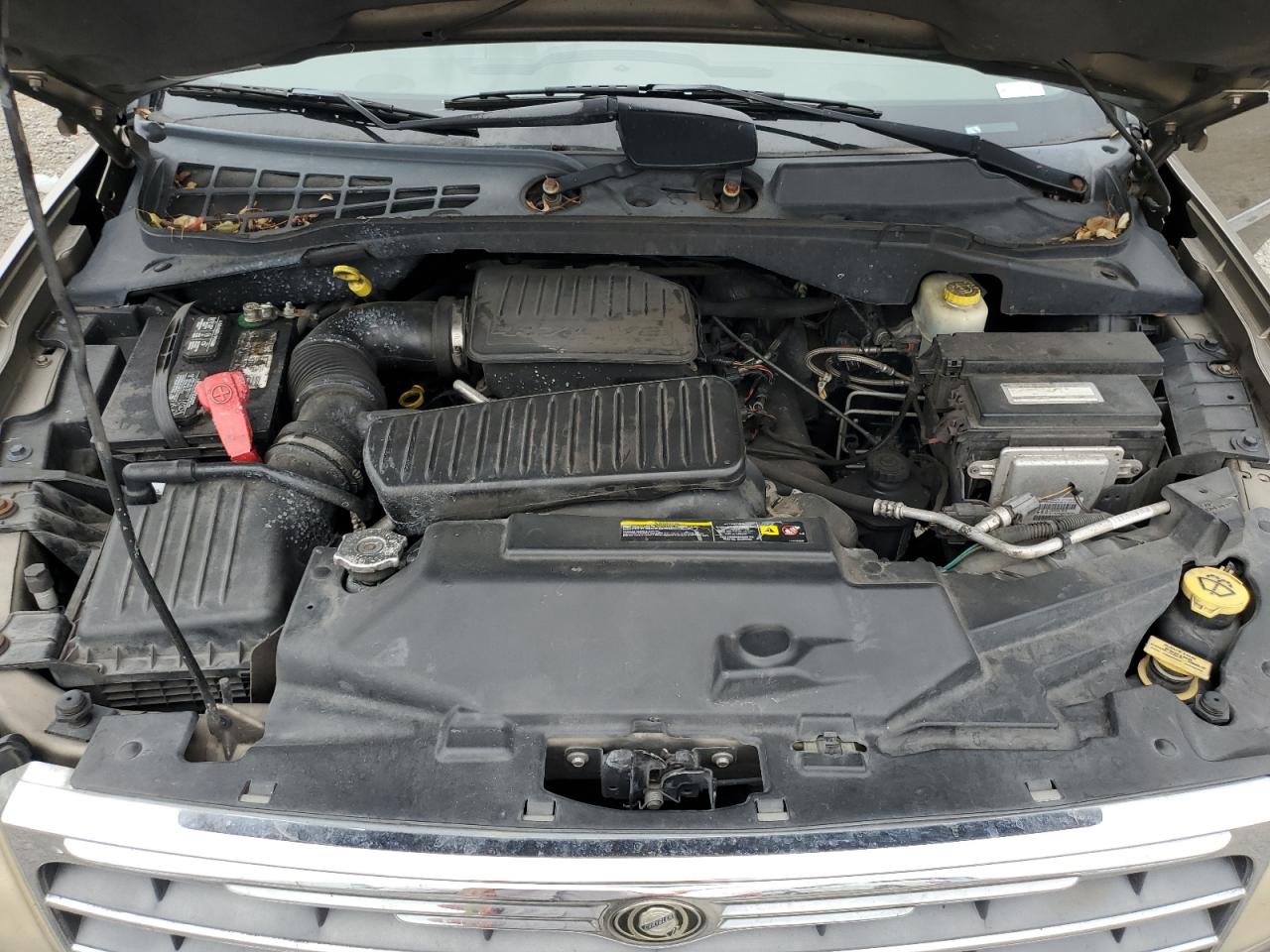 2007 Chrysler Aspen - Image 12