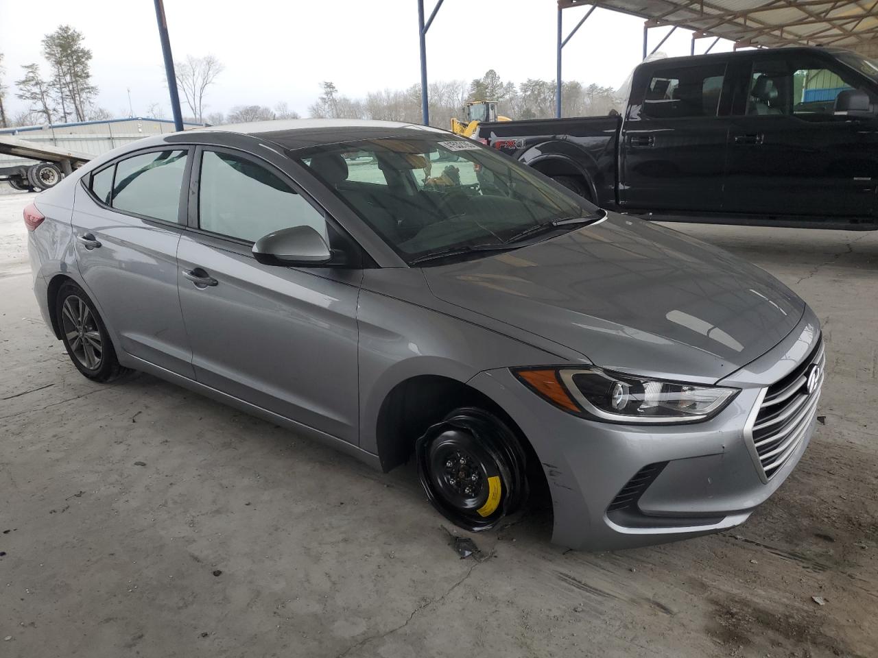 2017 Hyundai Elantra - Image 4
