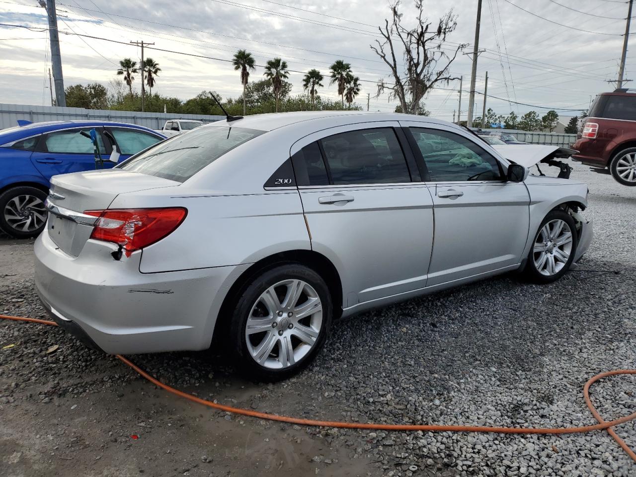 2012 Chrysler 200 - Image 3