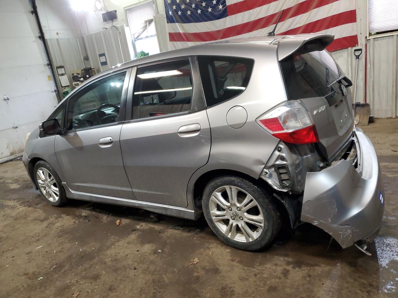 2009 Honda Fit - Image 2