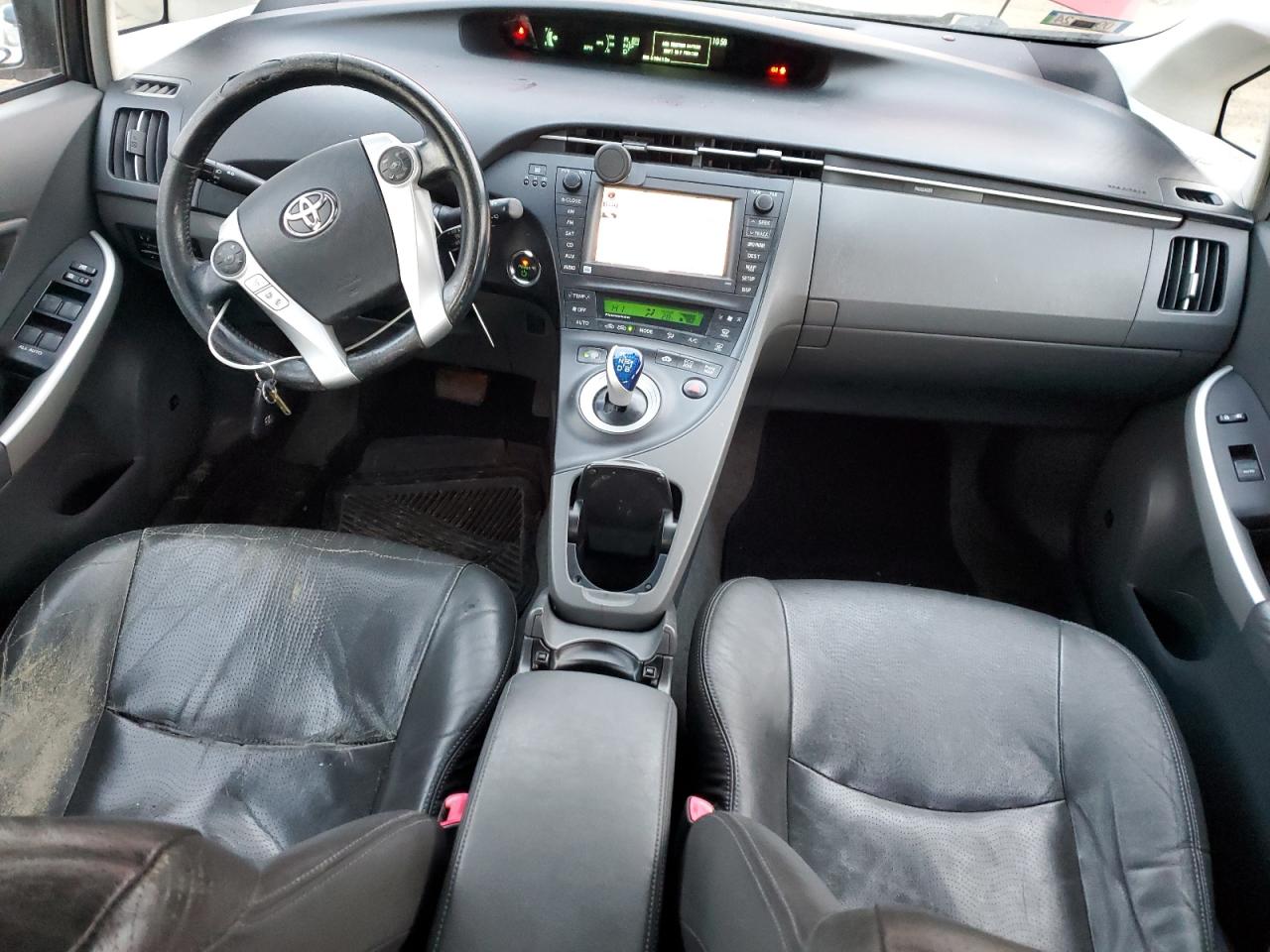 2010 Toyota Prius - Image 8