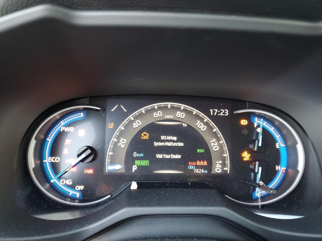 2024 Toyota RAV 4 - Image 9