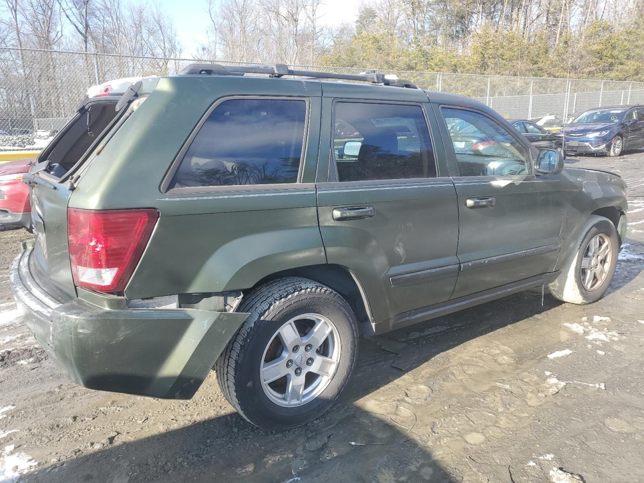 2007 Jeep Grand Cherokee - Image 3