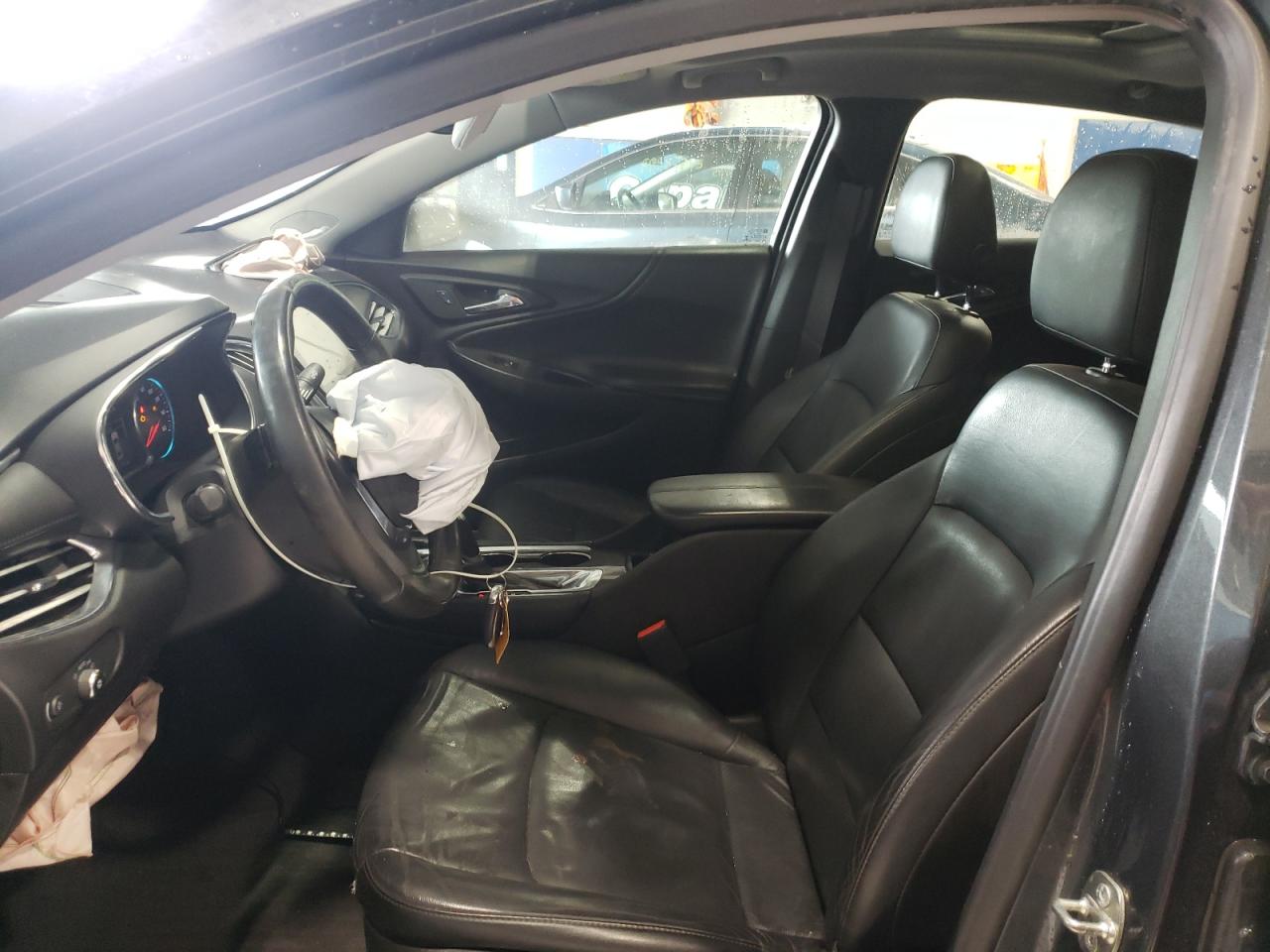 2017 Chevrolet Malibu - Image 7