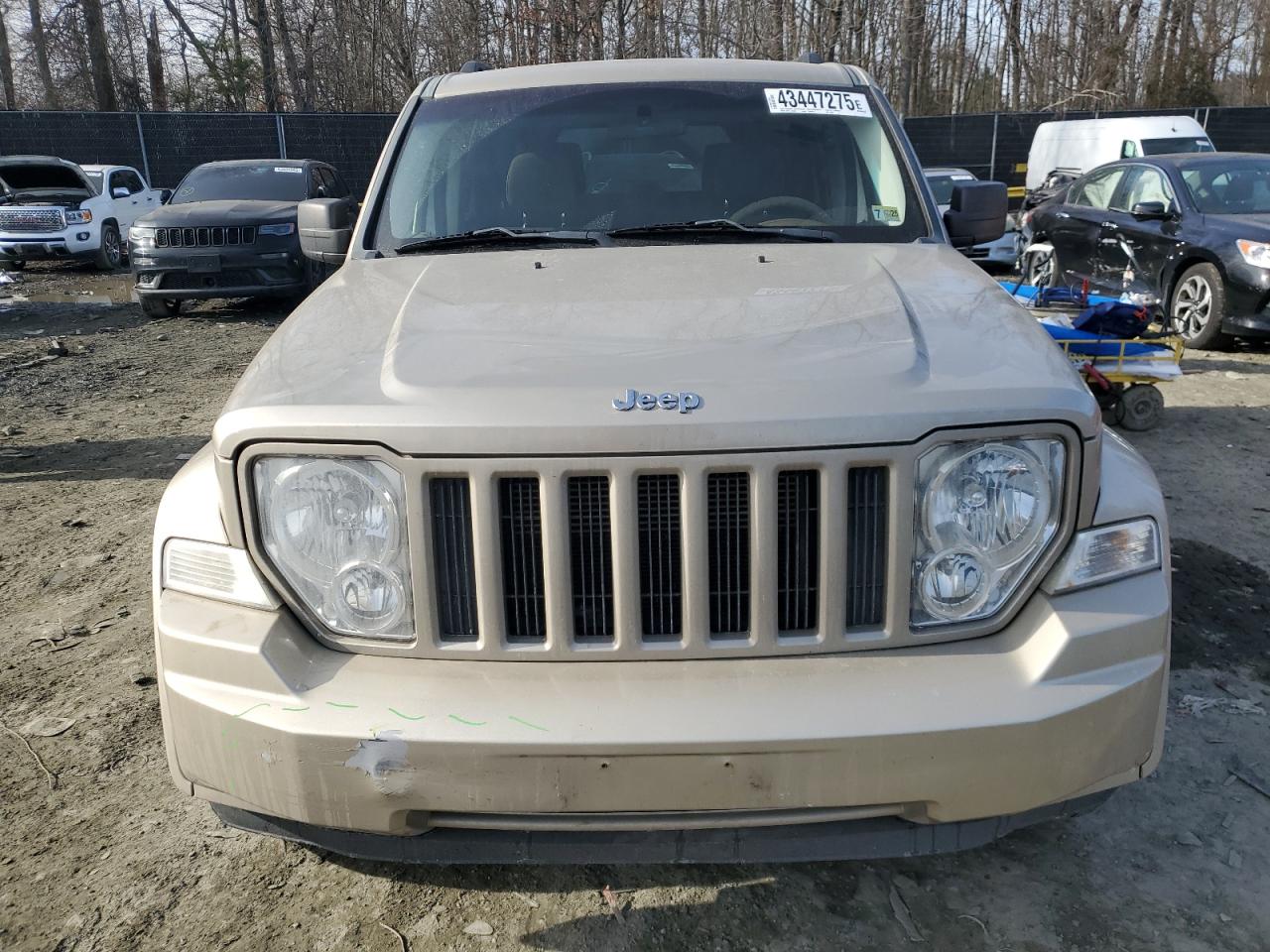 2010 Jeep Liberty (North America) - Image 5