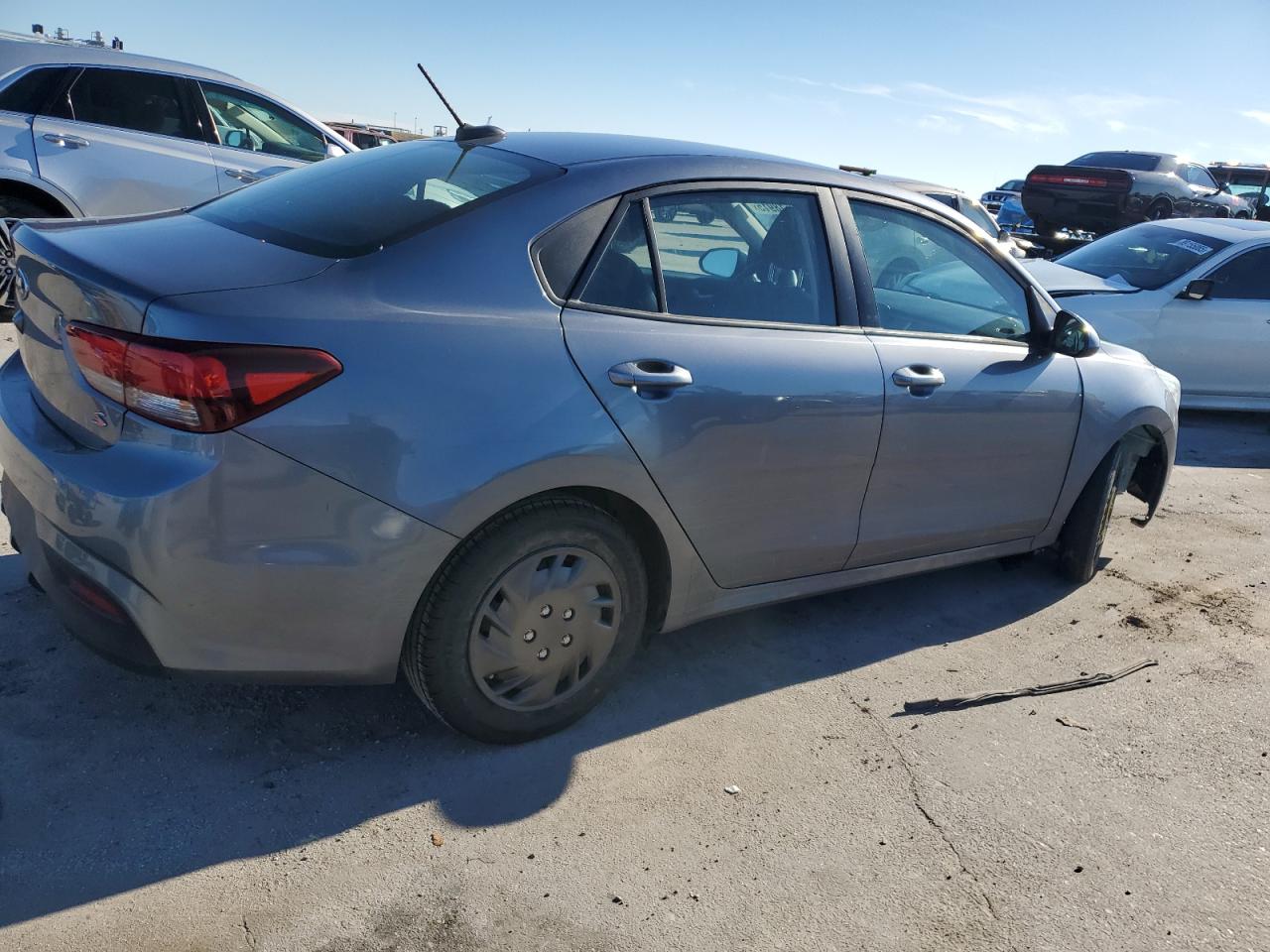 2020 Kia Rio - Image 3
