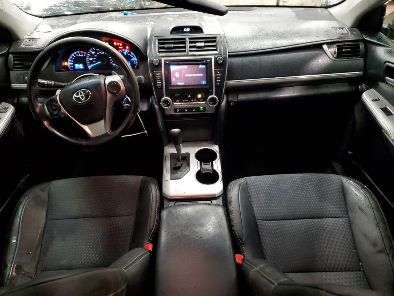2014 Toyota Camry - Image 8