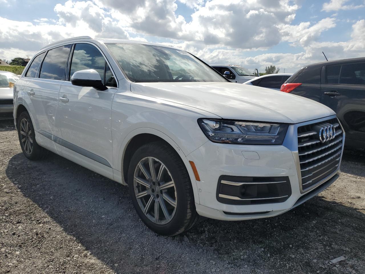 2019 Audi Q7 - Image 4