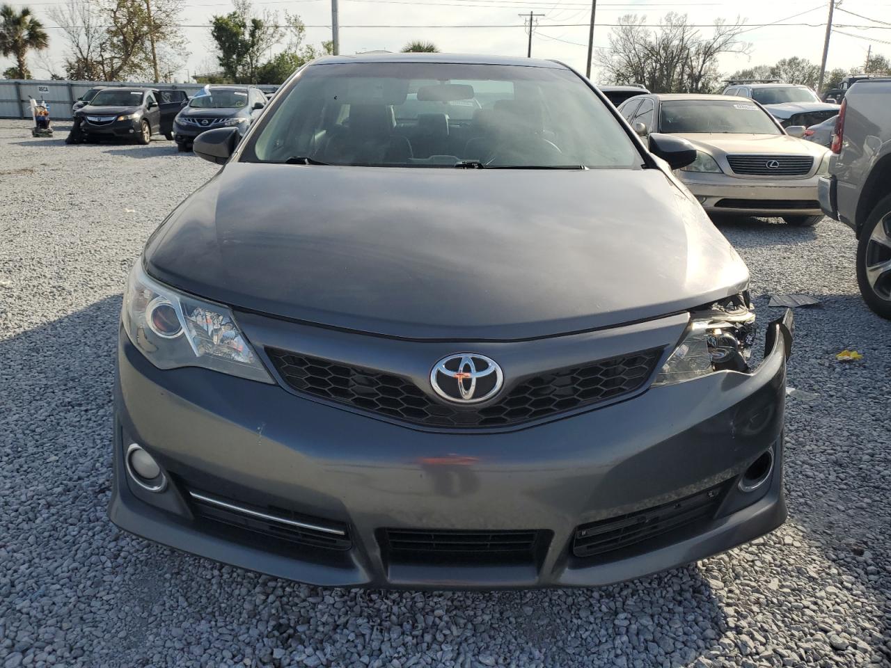 2013 Toyota Camry - Image 5
