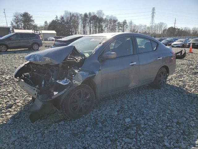 2018 Nissan Versa S للبيع في Mebane، NC - Front End