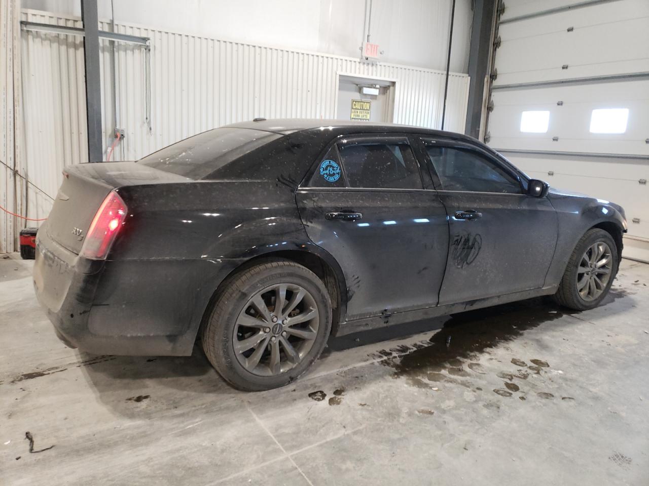 2014 Chrysler 300 - Image 3
