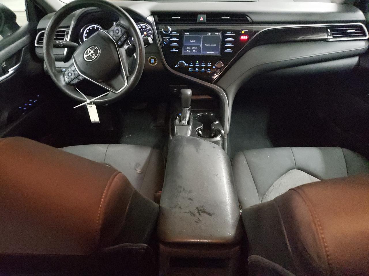 2019 Toyota Camry - Image 8