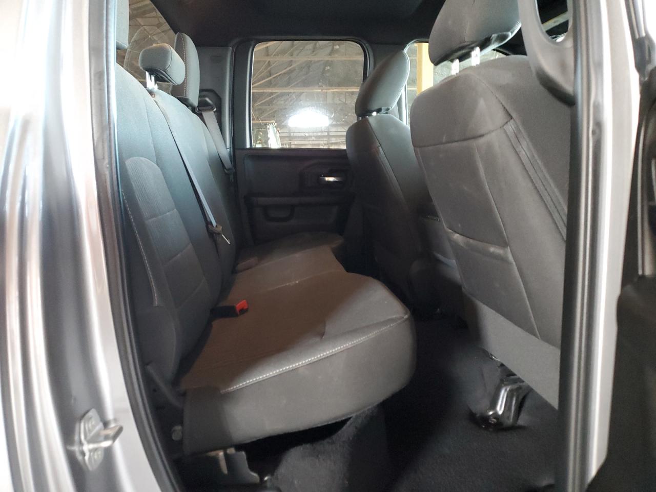 2021 RAM 1500 - Image 10