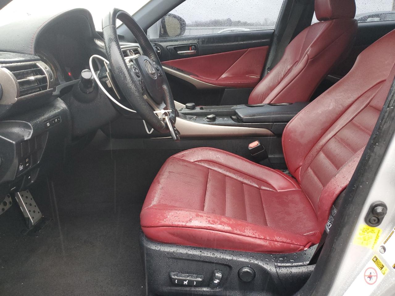 2015 Lexus IS - Image 7