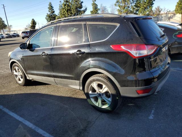  FORD ESCAPE 2016 Czarny