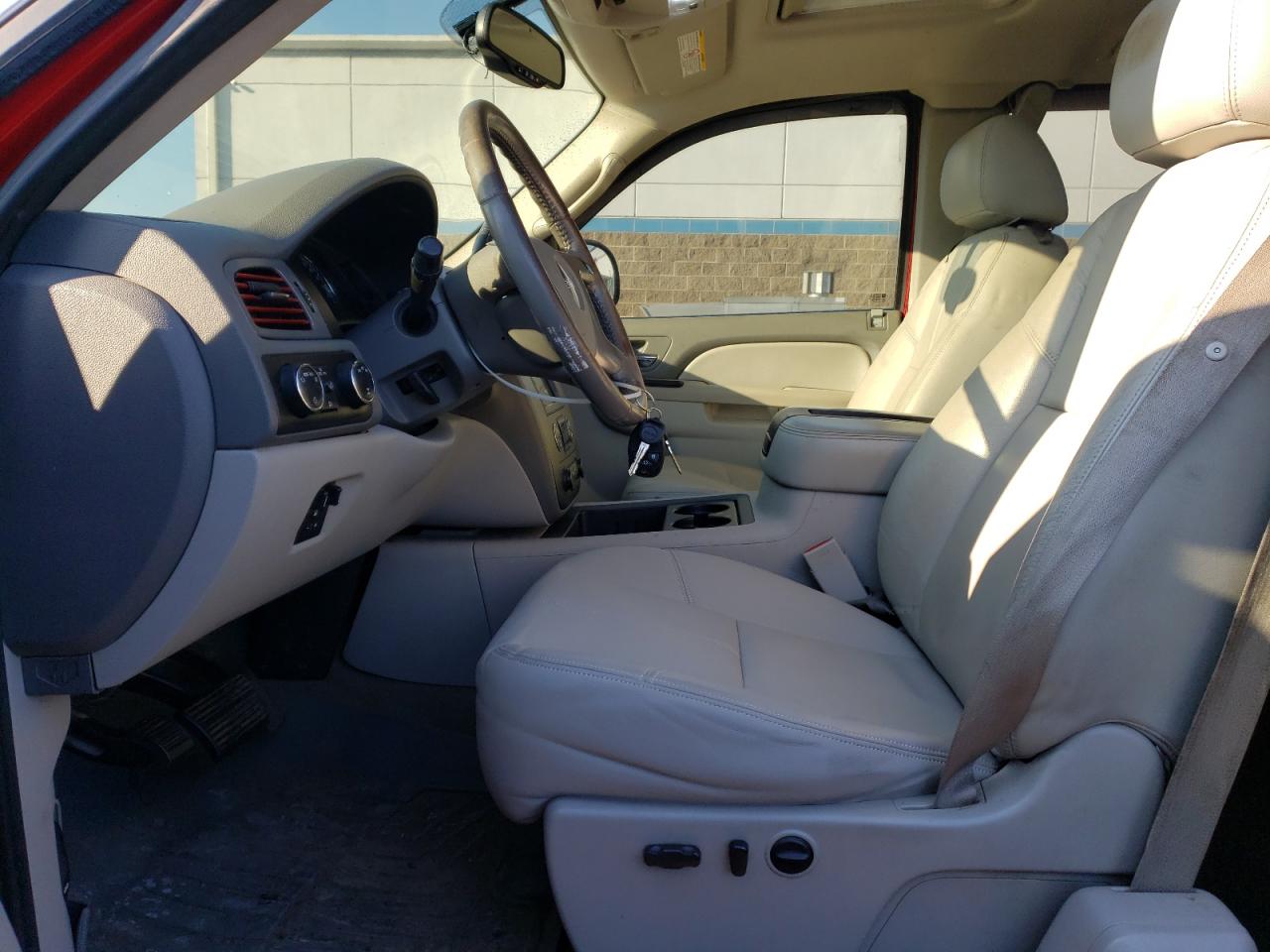2010 GMC Sierra - Image 7