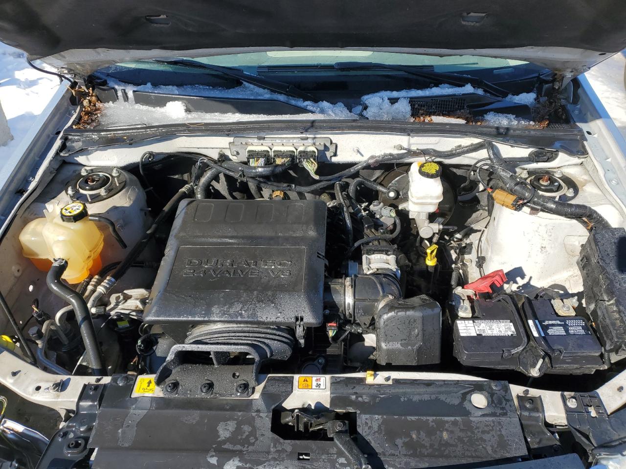 2010 Ford Escape - Image 12