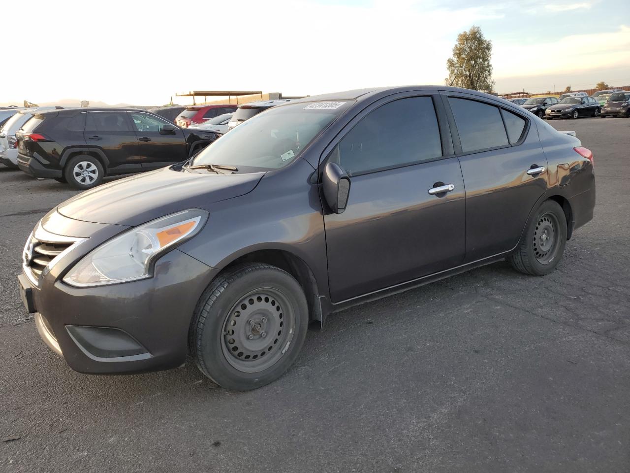 2015 Nissan Versa - Image 1