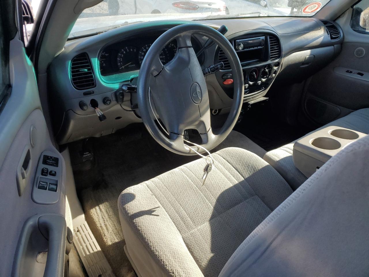 2000 Toyota Tundra - Image 8